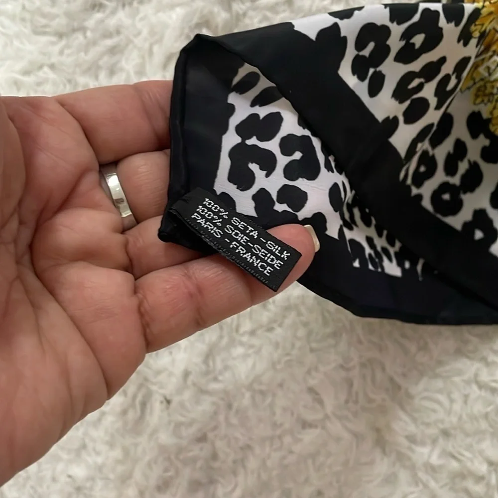 Versace luxurious scarf